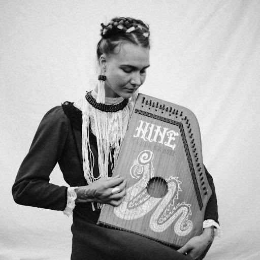 Hine’s debut EP Ka Mua Ka Muri lands at #4 on the Official Top 20 Aotearoa Albums Chart